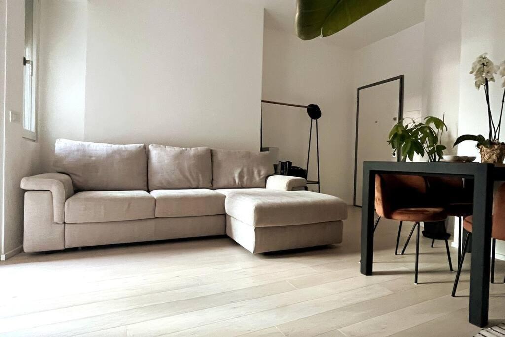 Modern Apartment - Walking Distance To Milan Central Station Esterno foto